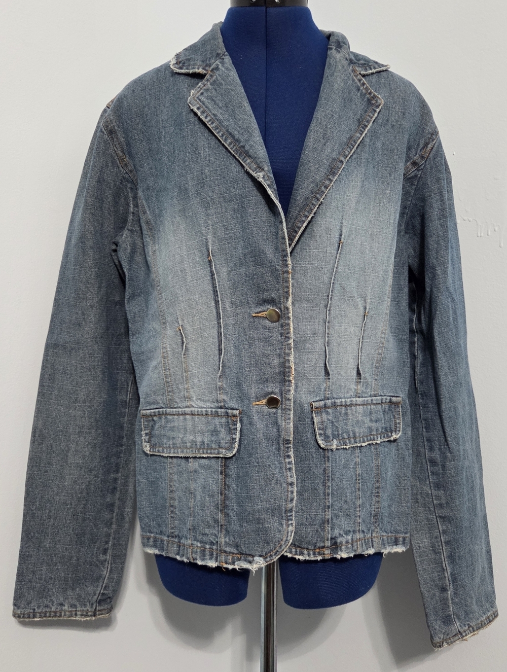 Vintage Medium Wash Tailored Denim Jacket Size M